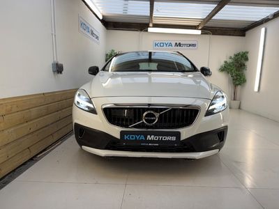 2017 Volvo V40