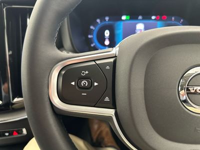 2022 Volvo XC60