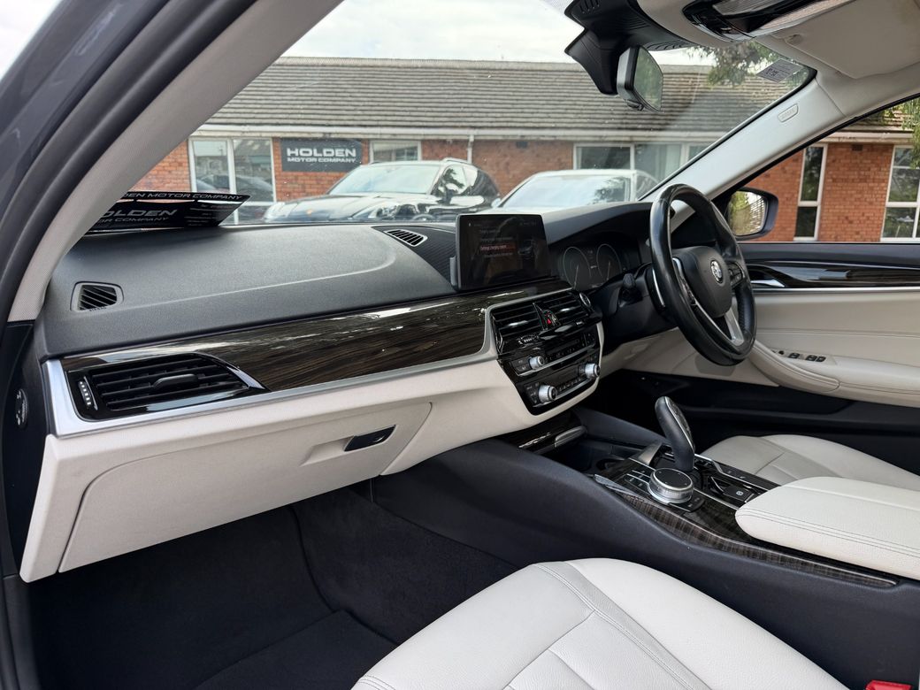 2019 BMW 5 Series
