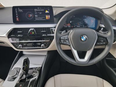 2021 BMW 5 Series