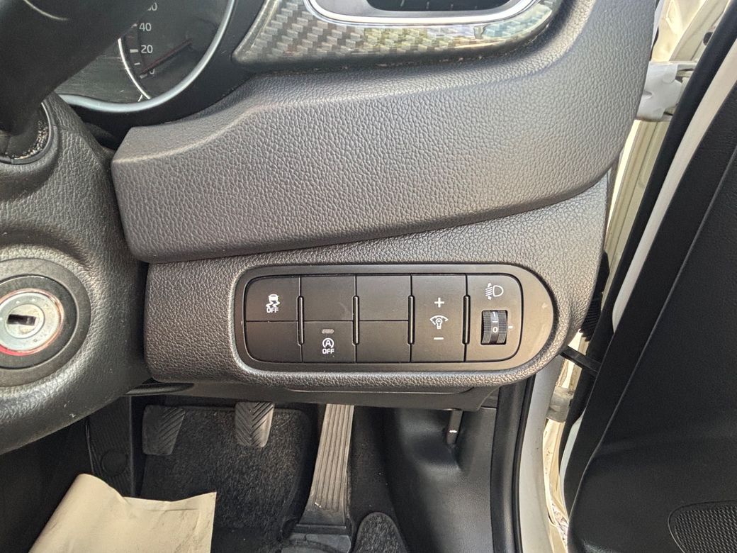 2018 Kia Carens