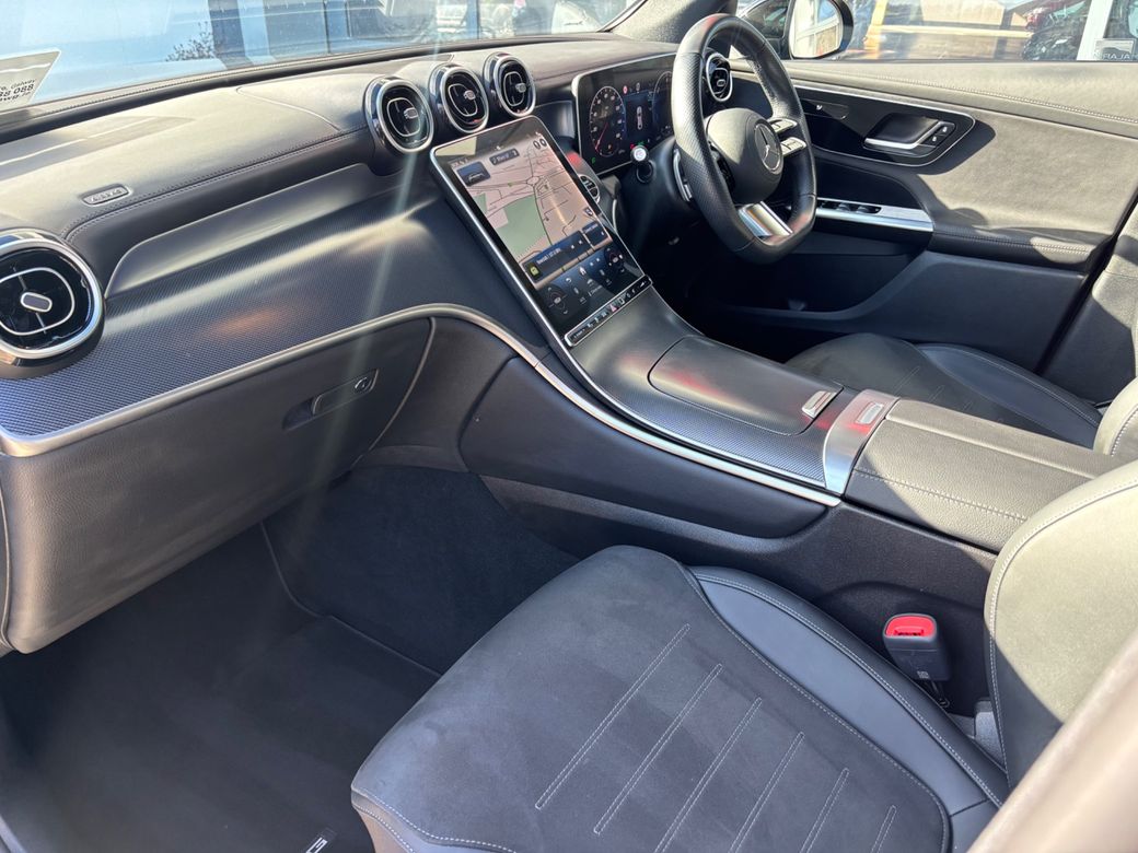 2024 Mercedes-Benz GLC Class