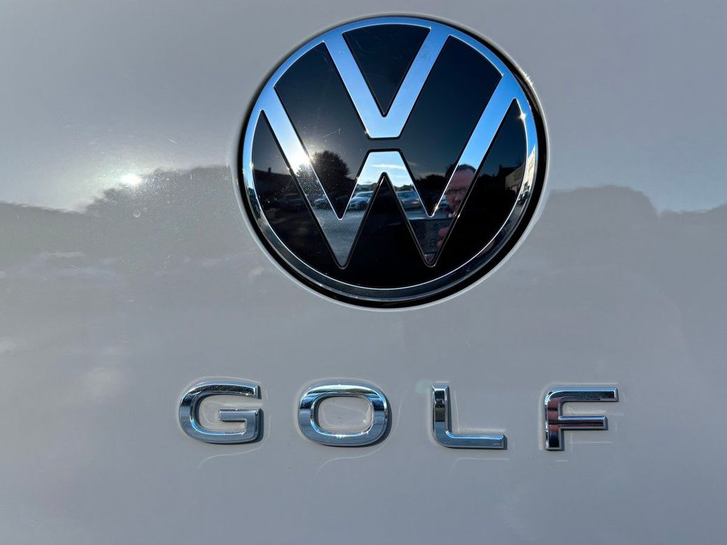2023 Volkswagen Golf