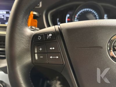 2019 Volvo V40
