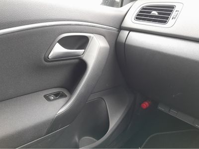 2015 Volkswagen Polo