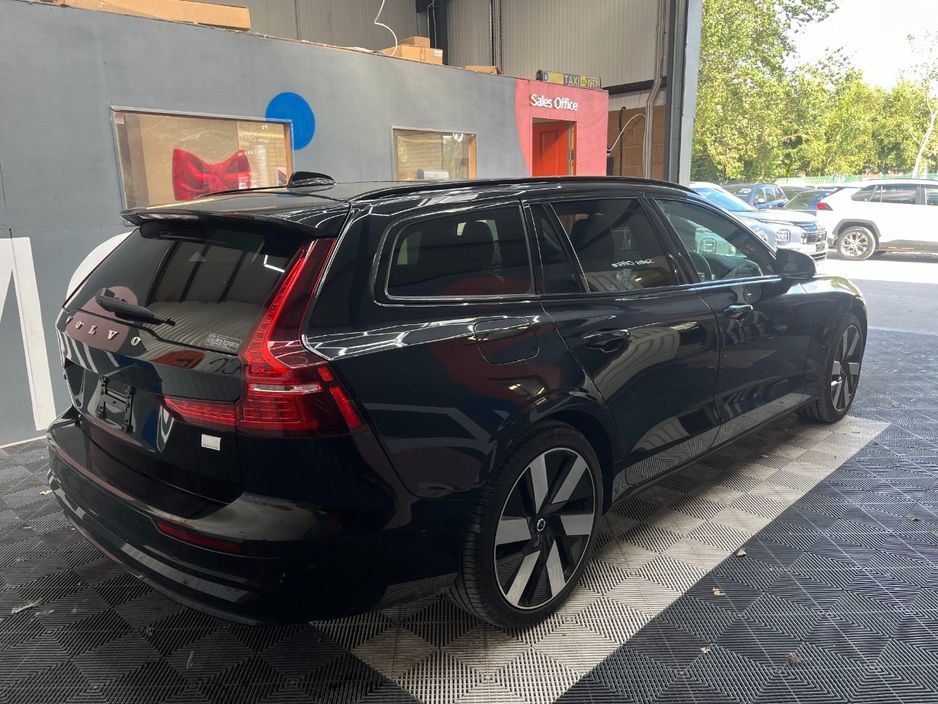 2024 Volvo V60