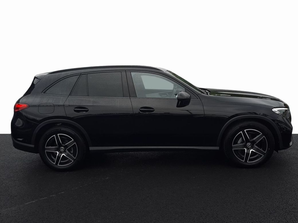 2025 Mercedes-Benz GLC Class