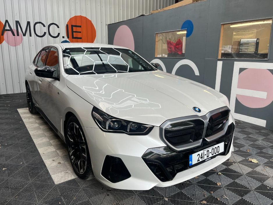 2024 BMW i5