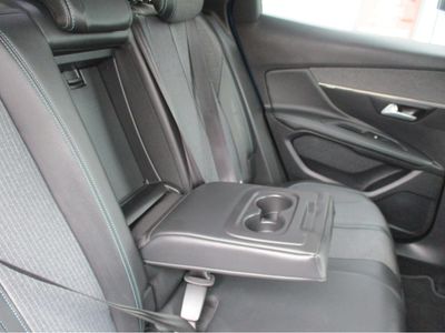 2021 Peugeot 3008
