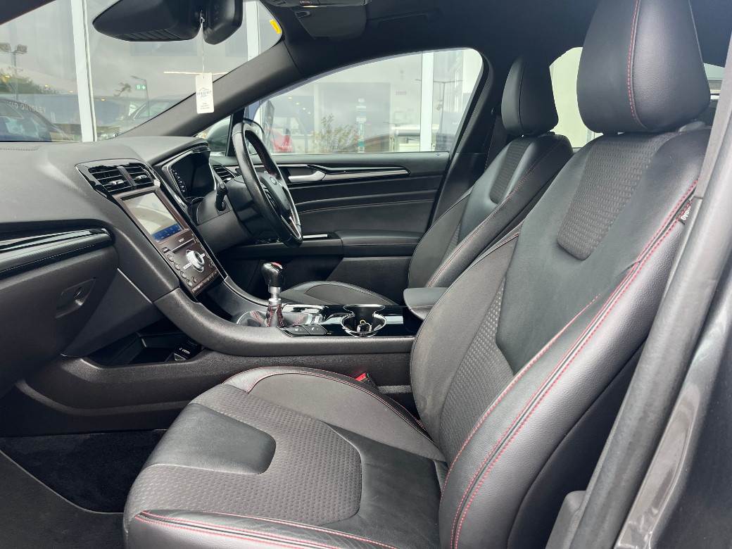 2020 Ford Mondeo