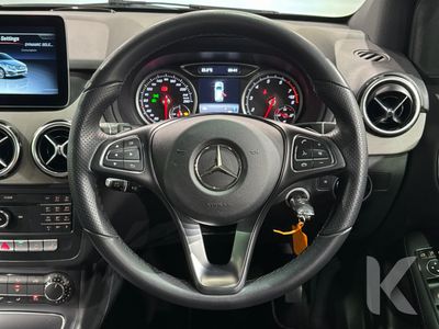 2017 Mercedes-Benz B 180