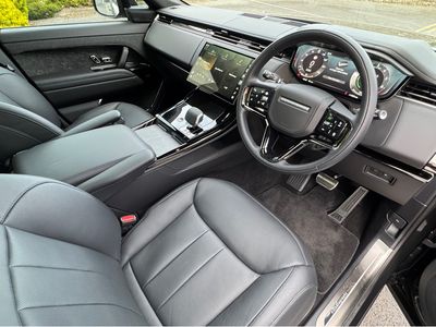 2025 Land Rover Range Rover Sport
