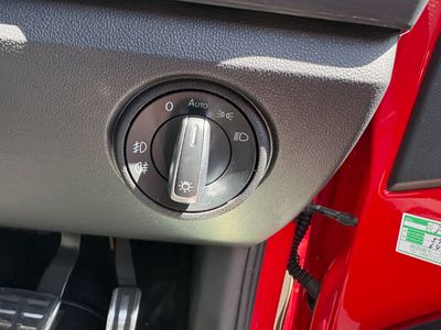 2017 Volkswagen up!