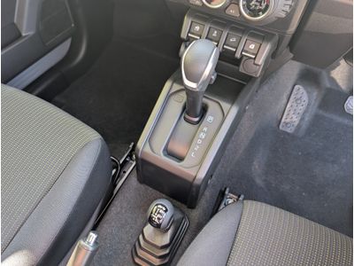 2025 Suzuki Jimny
