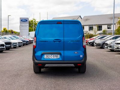 2025 Ford Transit Courier