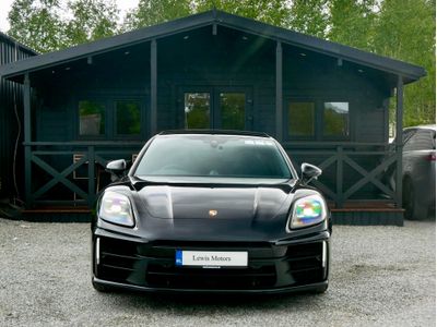 2025 Porsche Panamera