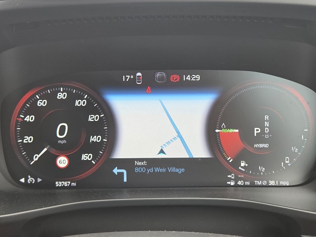 2023 Volvo XC40