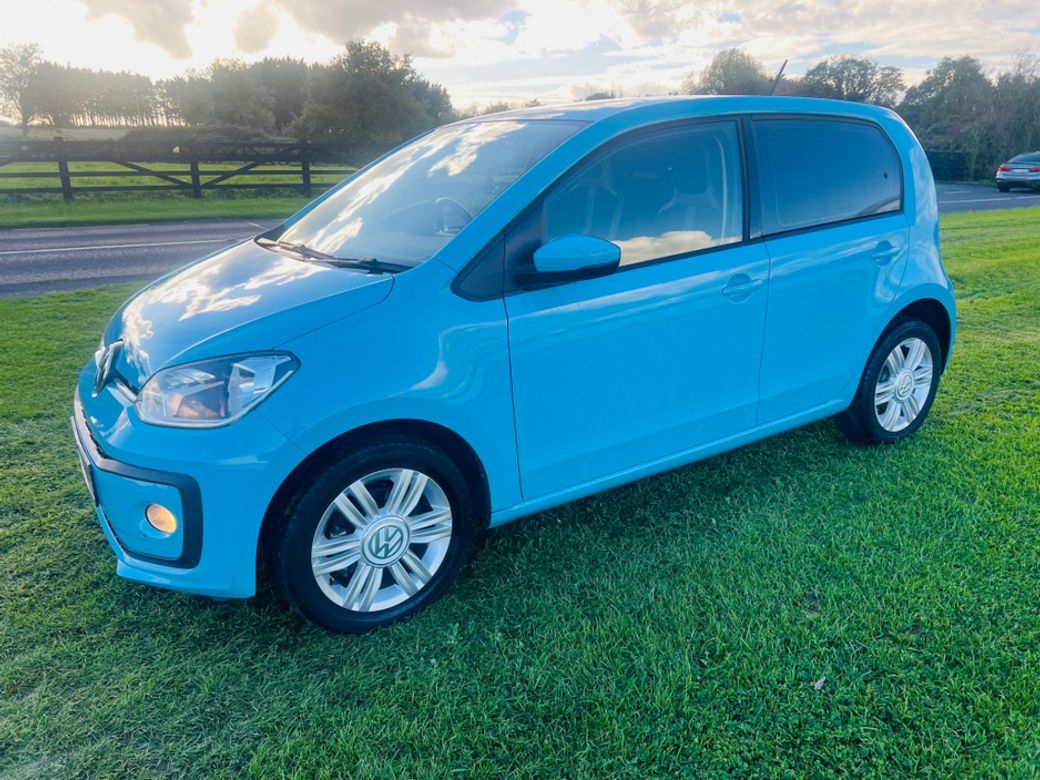 2019 Volkswagen up!