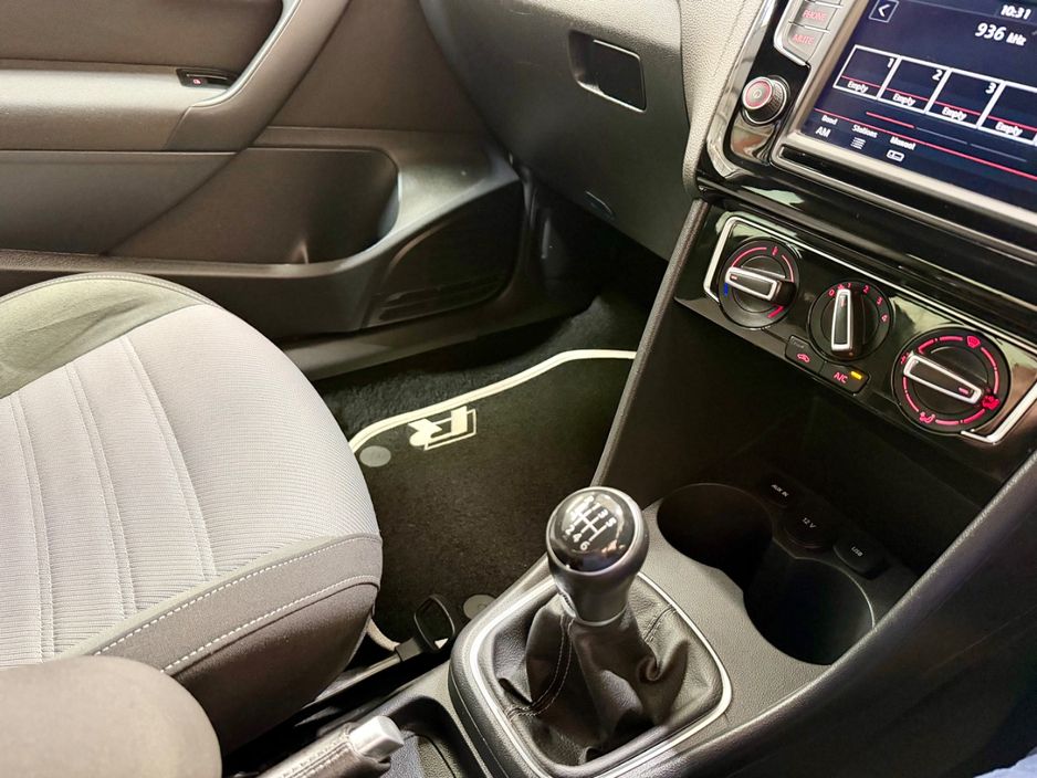 2015 Volkswagen Polo