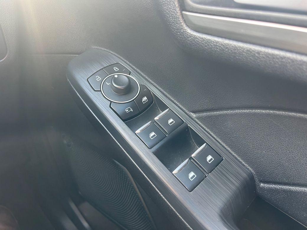 2023 Ford Kuga