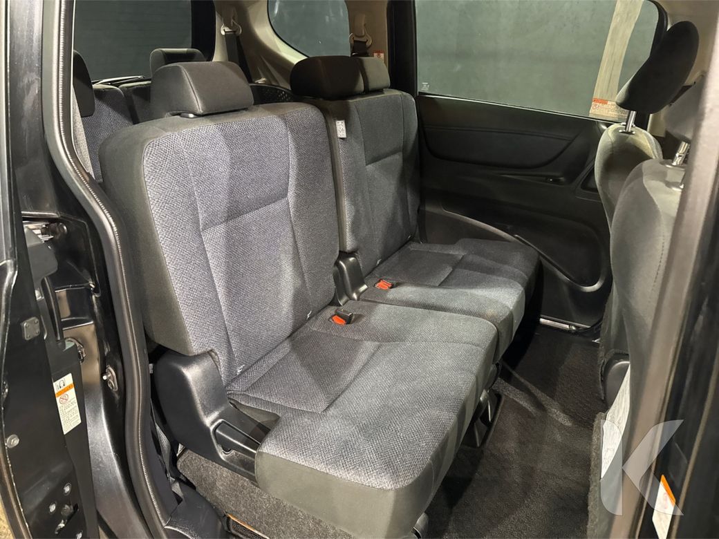 2017 Toyota Sienta