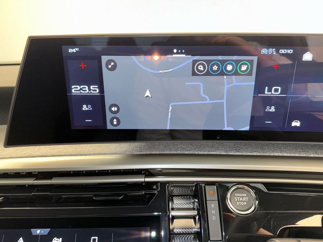 2025 Peugeot 5008