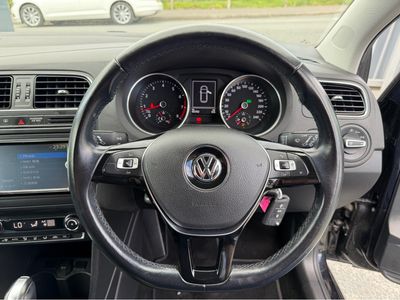 2016 Volkswagen Polo