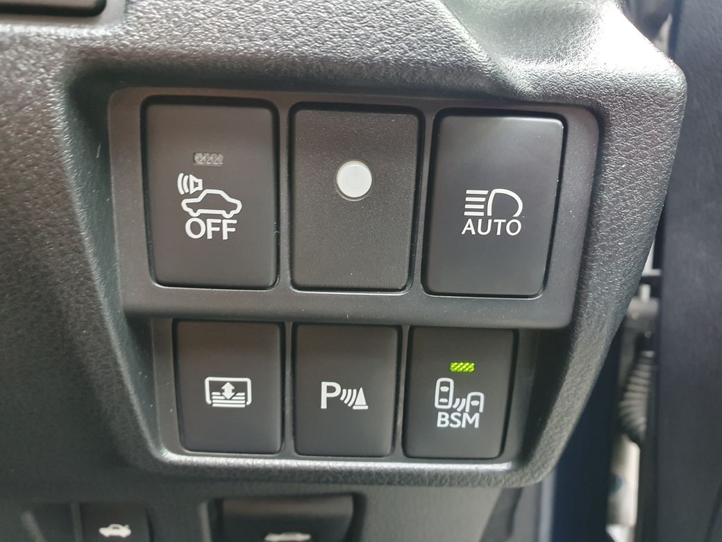 2014 Lexus IS 300h
