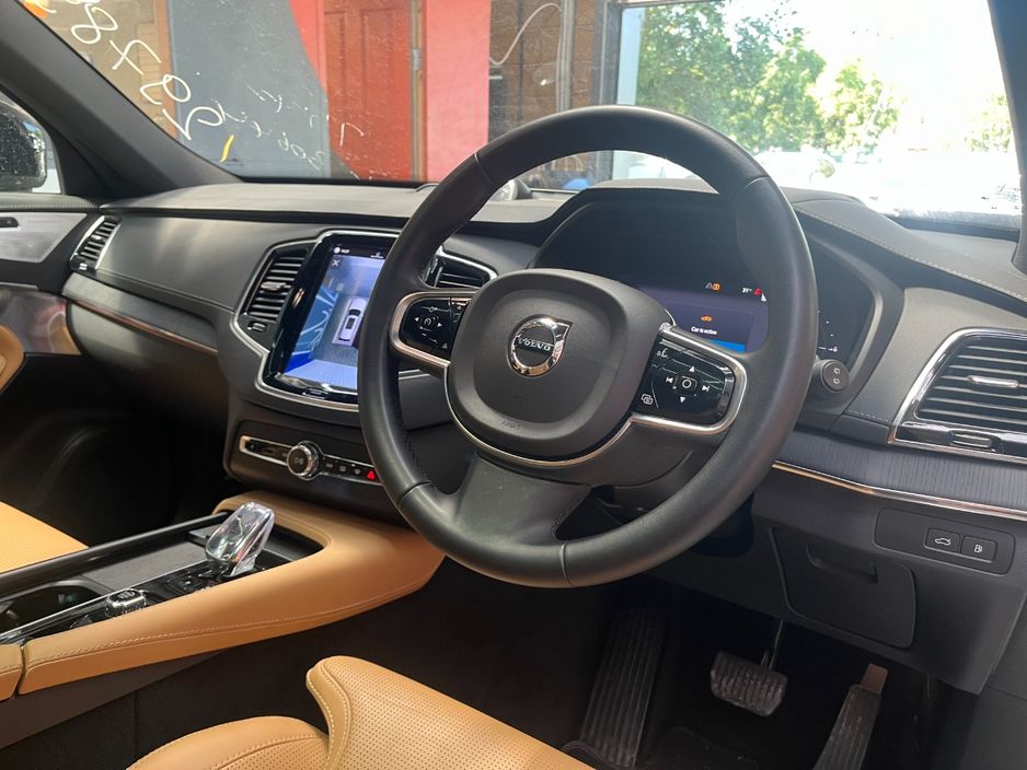 2023 Volvo XC90