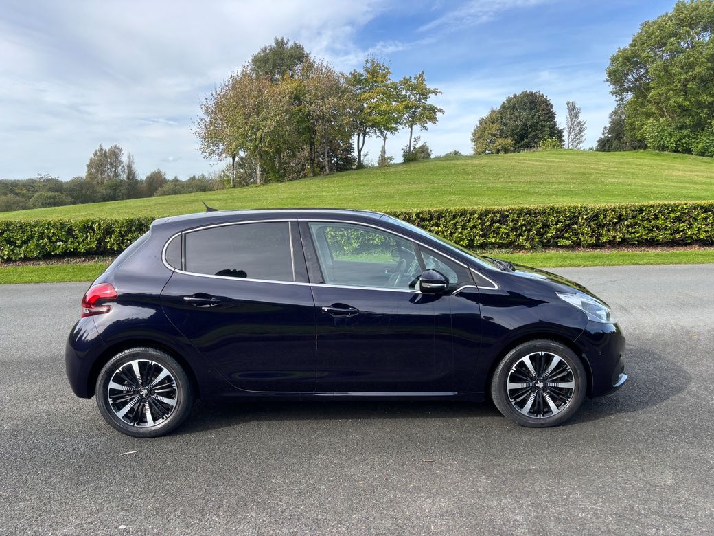 2020 Peugeot 208