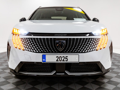 2025 Peugeot 5008