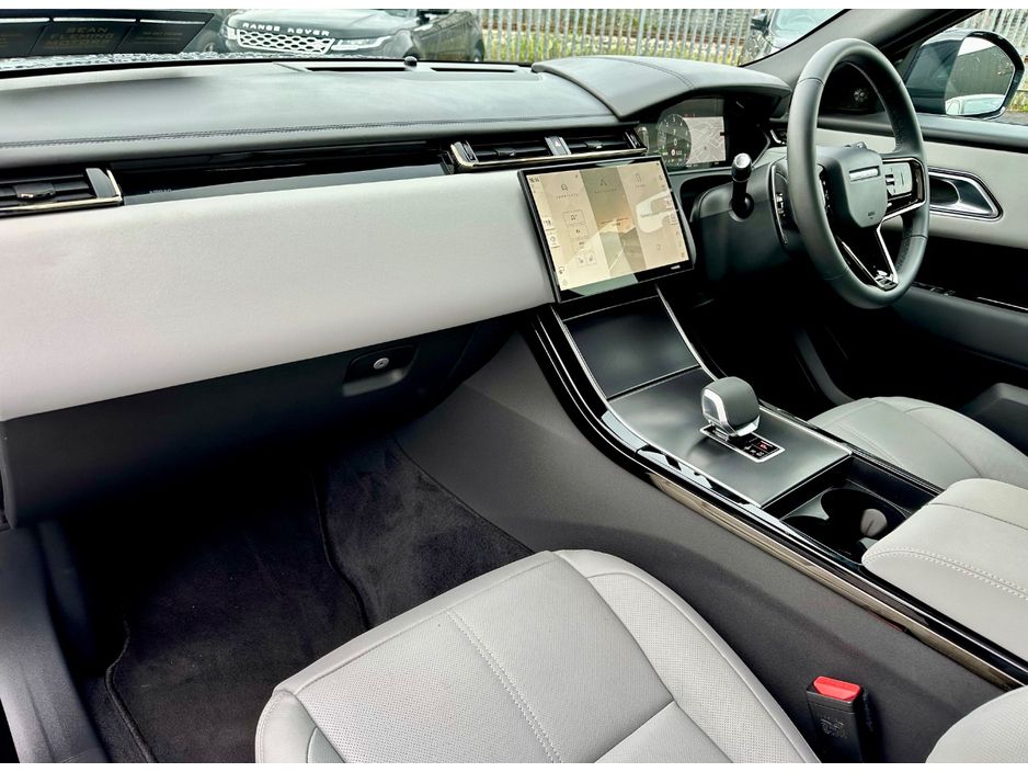 2026 Land Rover Range Rover Velar