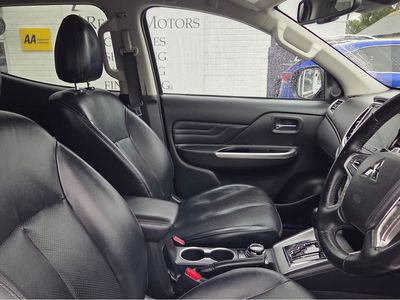 2020 Mitsubishi L200