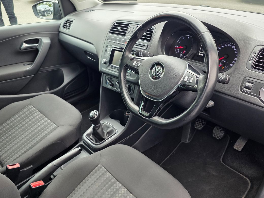2016 Volkswagen Polo