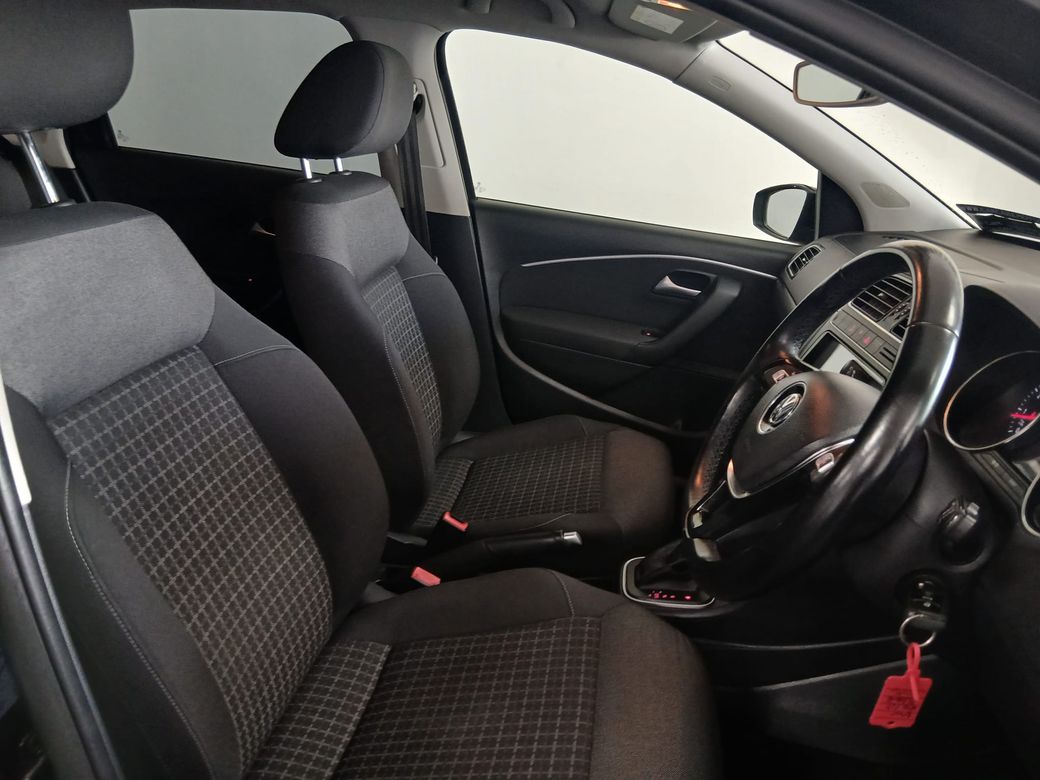 2016 Volkswagen Polo