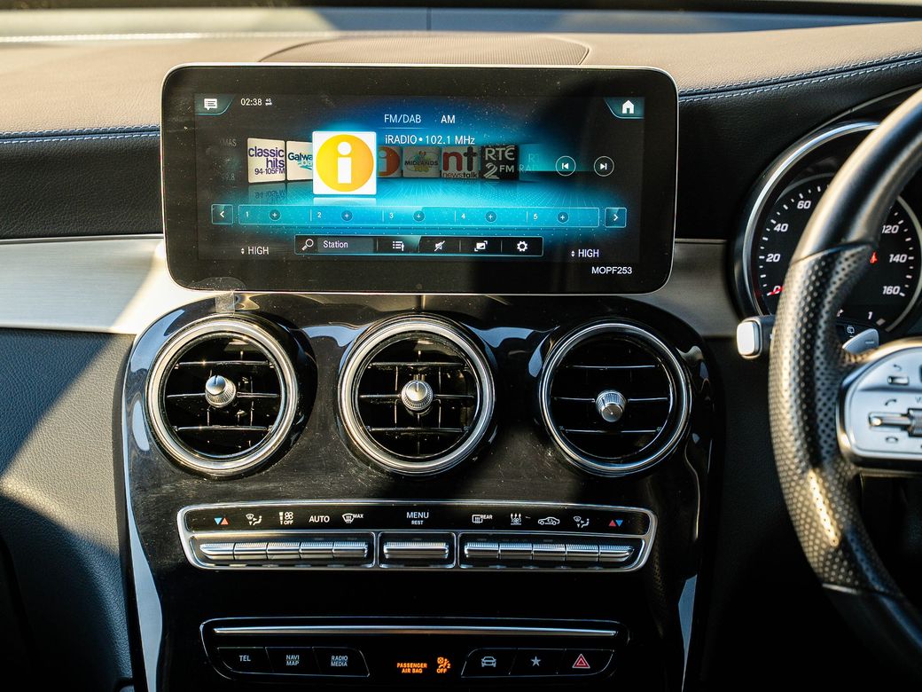 2022 Mercedes-Benz GLC Class