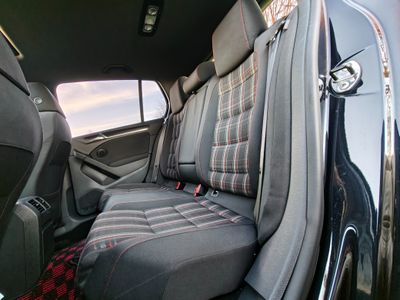 2010 Volkswagen Golf