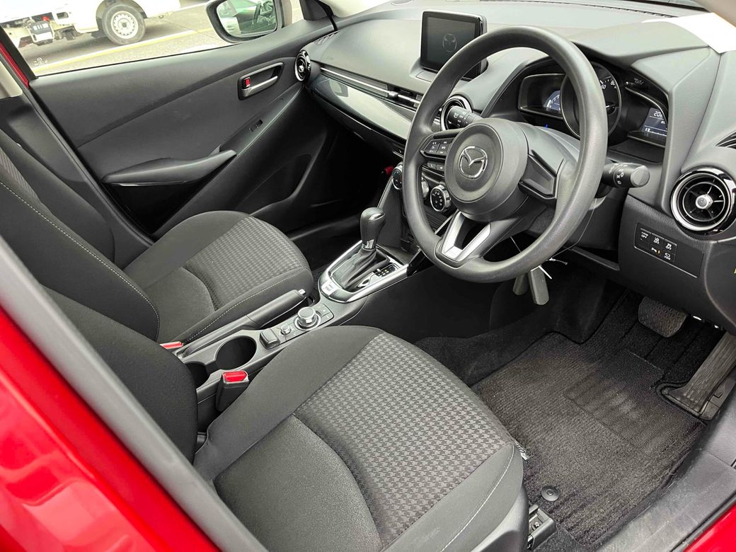 2018 Mazda Demio