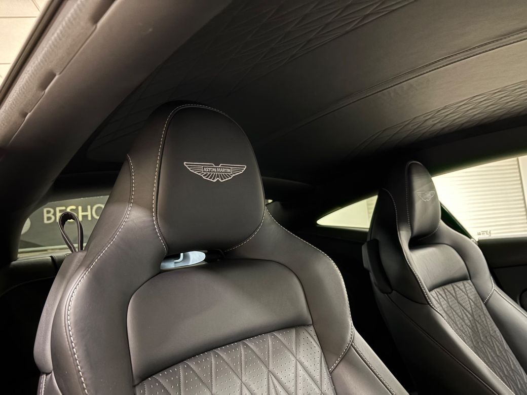 2024 Aston Martin DB12