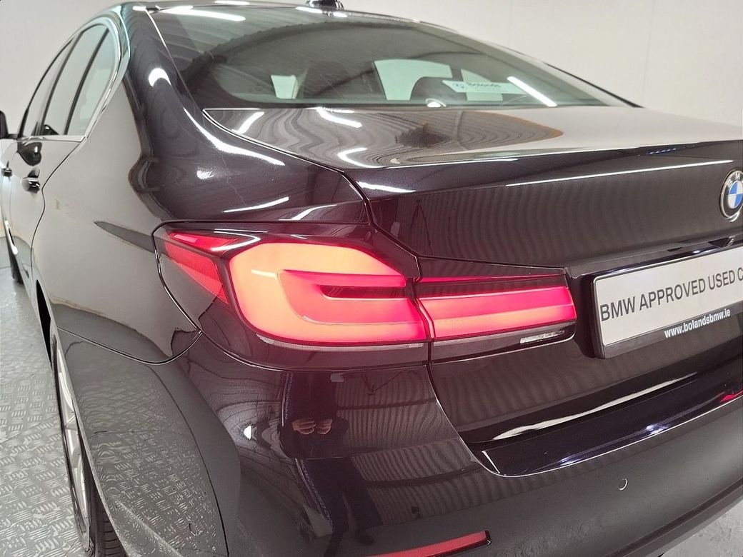 2021 BMW 5 Series