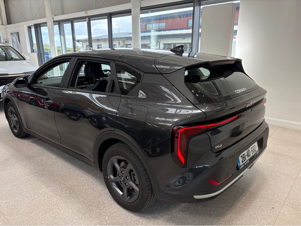 2026 Kia K4