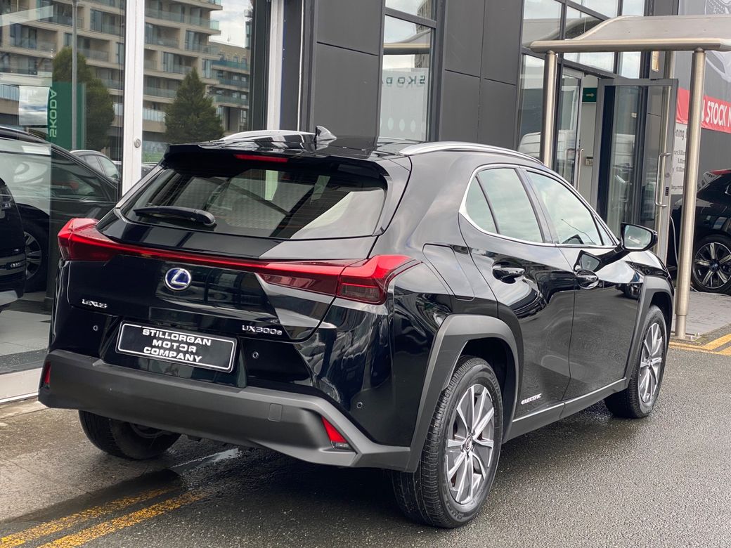 2022 Lexus UX 300e