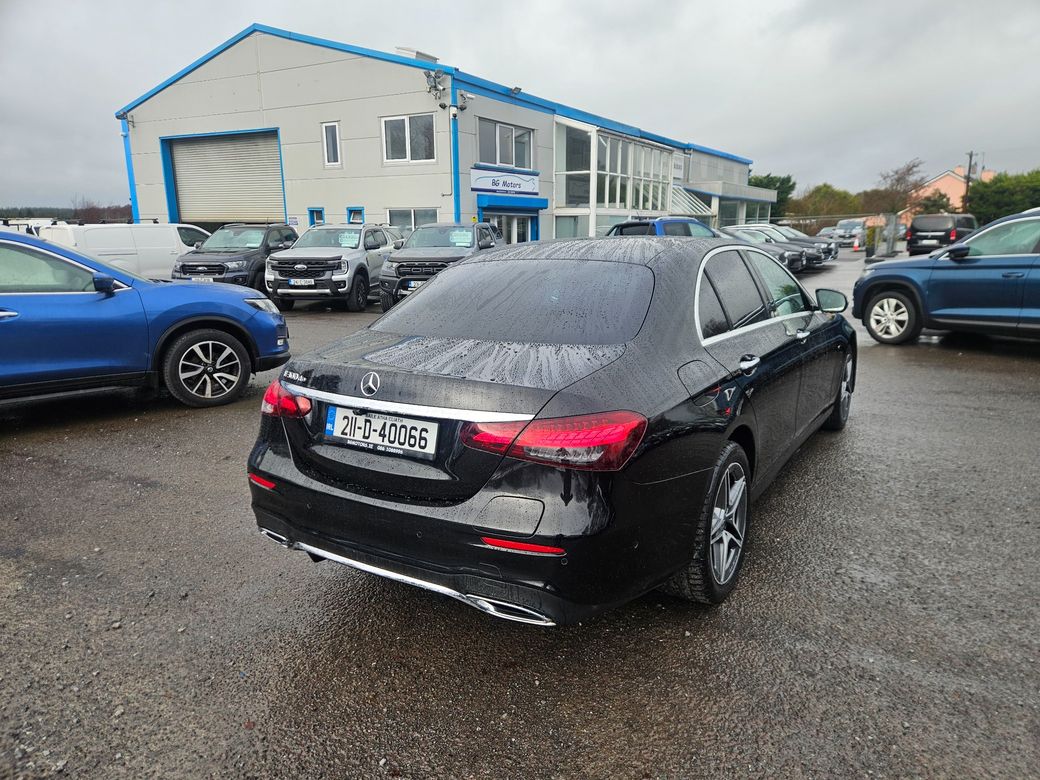 2021 Mercedes-Benz E 300