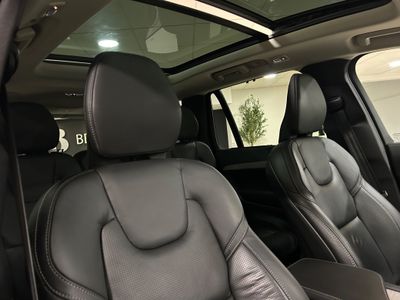 2022 Volvo XC90