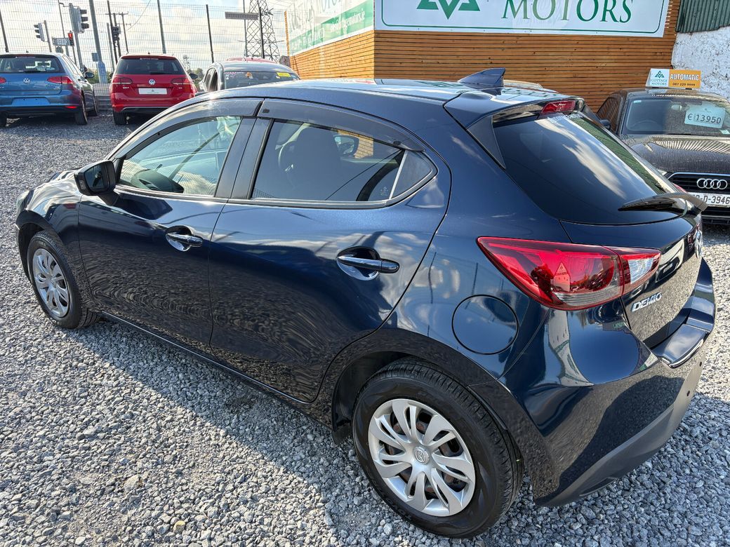 2016 Mazda Demio