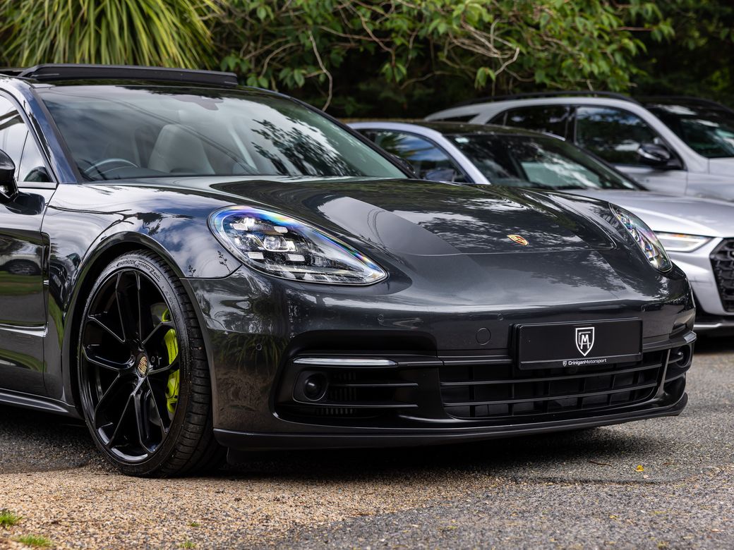 2019 Porsche Panamera