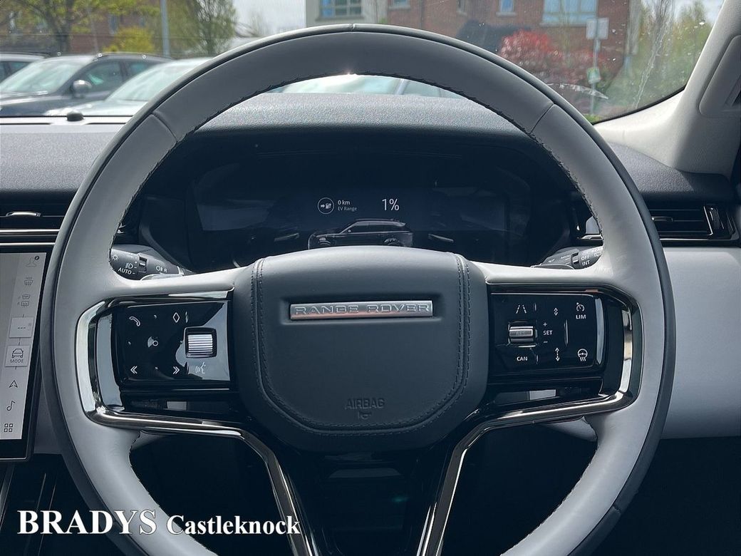 2025 Land Rover Range Rover Velar
