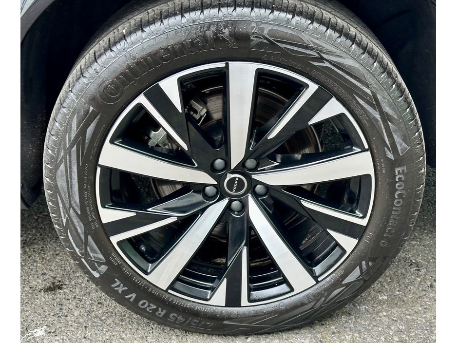 2025 Volvo XC90