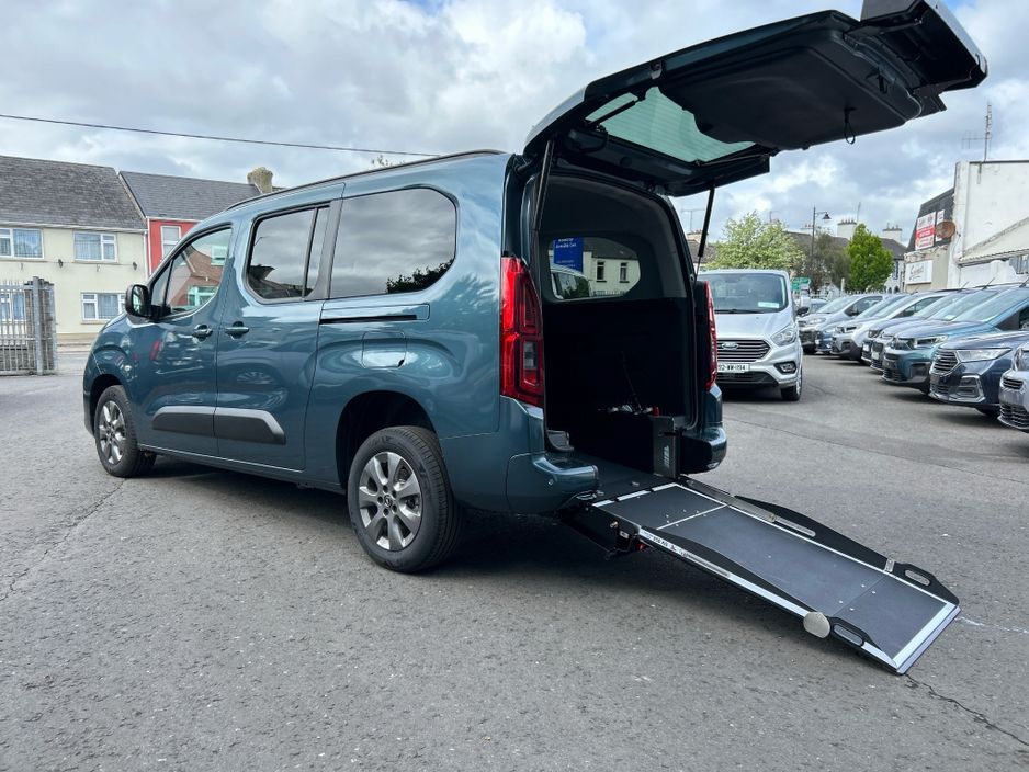 2025 Opel Combo Life