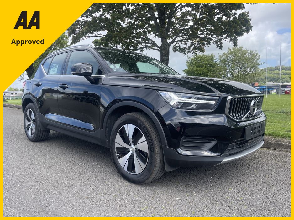 2022 Volvo XC40